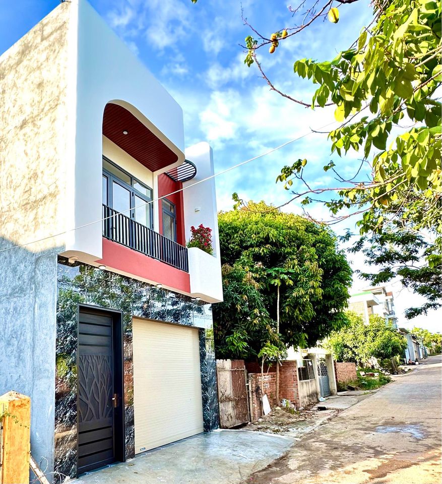 Xây Nhà Nên Chọn Hướng Nhà Như Thế Nào để Phù Hợp Với Quẻ Mệnh (Đông Tứ Mệnh – Tây Tứ Mệnh)